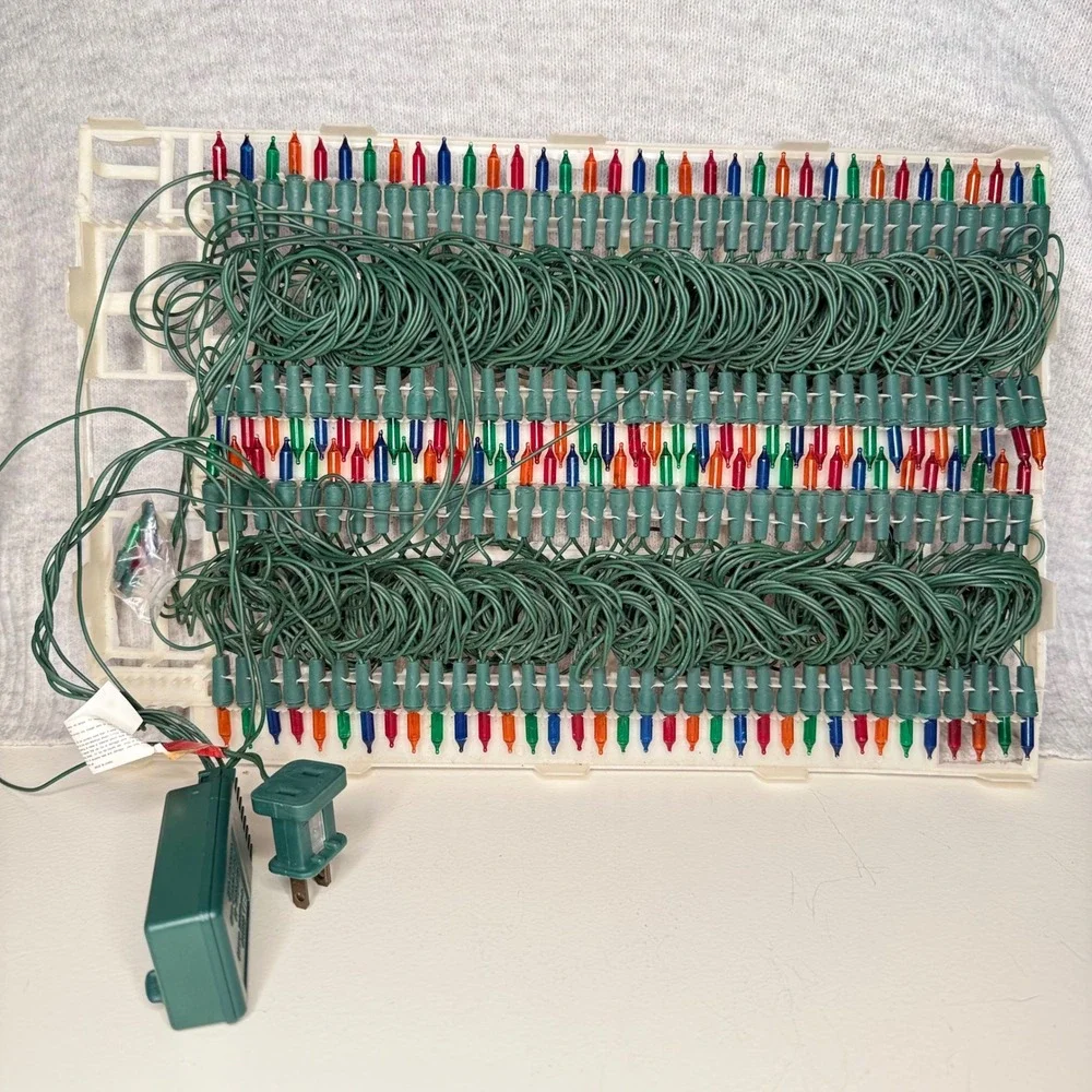 Vintage 140 Multi Color Changing Christmas Lights Green Wire Speed Control Box